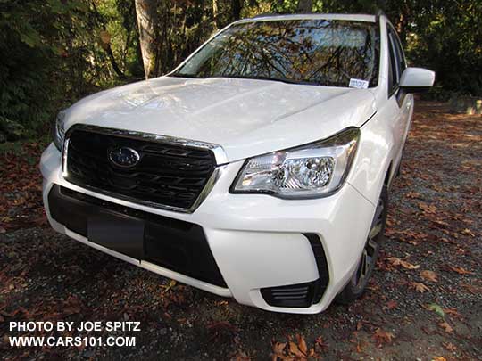 front view 2017 Subaru Forester 2.0XT Premium, crystal white color