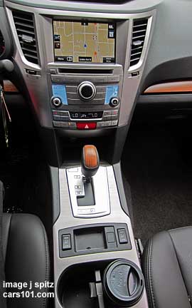 outback14-console3.jpg